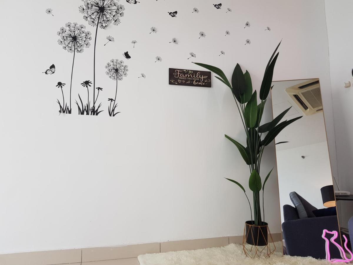 Mansion One Suite By Staycation Homestay George Town Dış mekan fotoğraf